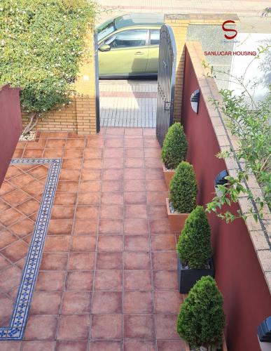 Five-Bedroom House image 10