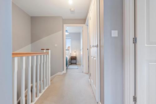 แผนผังชั้น, 247 Serviced accommodation Telford-3Br Morden in ลอว์ลีย์