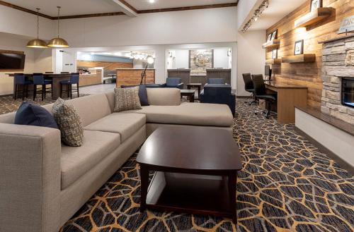 Grandstay Hotel Milbank - 로비