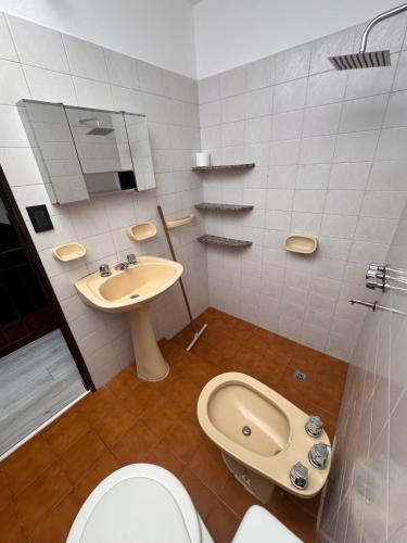 Two-Bedroom Apartment image 4