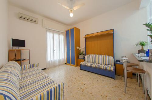 Studio (4 Adults)