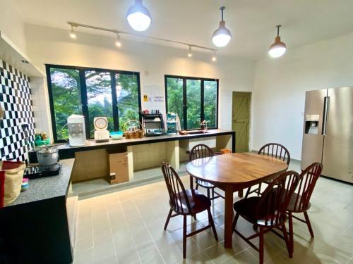 Kitchen, There's A Borneo Guesthouse near Lido Beach