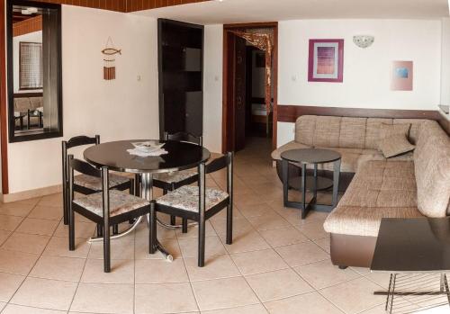 Apartments Marija - image 4