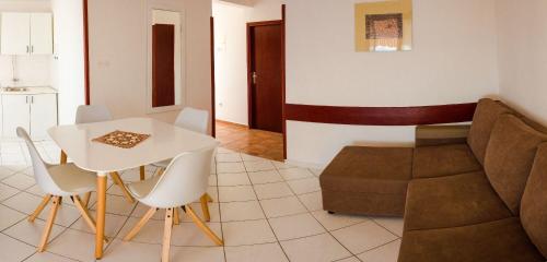Two-Bedroom Apartment image 6