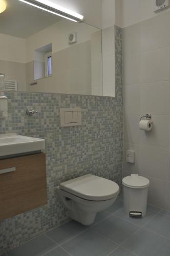 Pension Grand Apartments - image 8