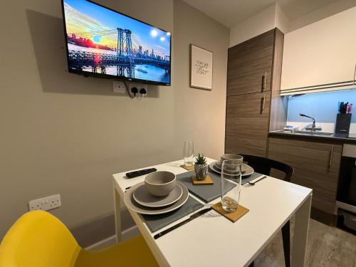 Liverpool One City Centre Studio Apartment, Liverpool (photo 6)