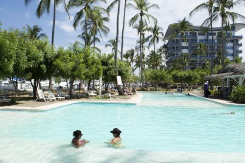 Puerto Azul Hotel & Marina