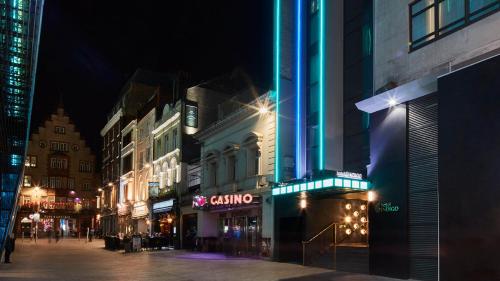 Hotel Indigo - London - 1 Leicester Square an IHG Hotel - image 2
