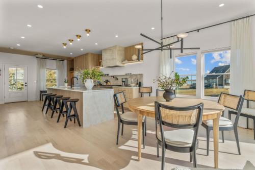 Pocasset Family retreat ocean view Pocasset Family retreat ocean view