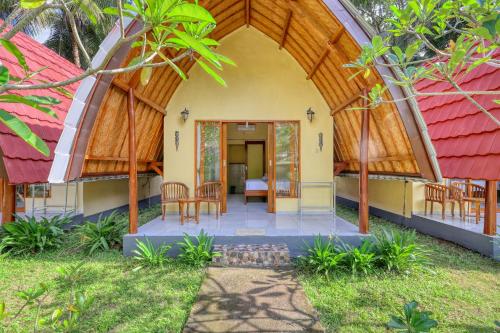 Maharga Bungalows Room Type - Double Room with Garden View Maharga Bungalows Room Type - Double Room with Garden View