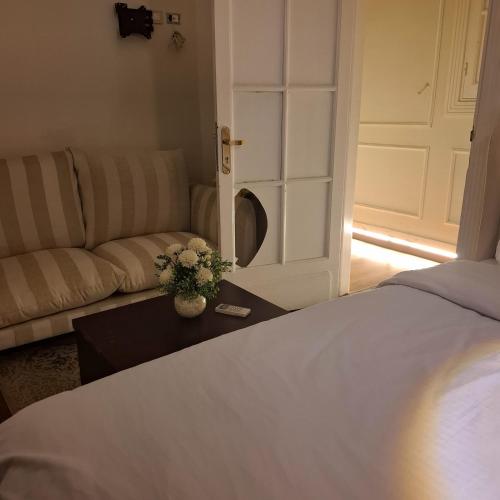 Downtown view studios