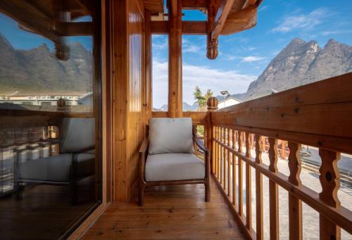 Double or Twin Room with Balcony image 3