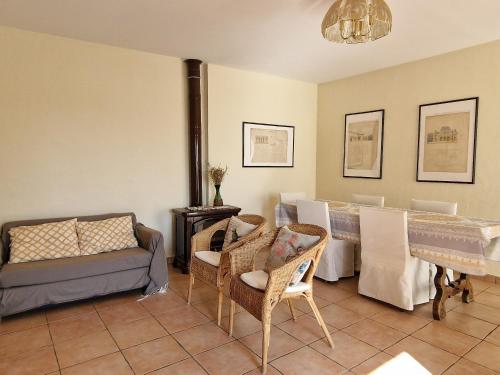 F3 en centre-ville de Banyuls avec terrasse - FR-1-309-58