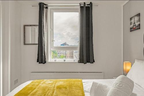 Amazing Marina-Overlooking 1Bed, Londyn (zdjęcie 11)