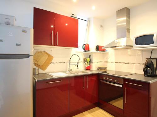 . Bel F4 au 2ème étage sans ascenseur, centre Mont-Dore, 3 chambres, bien équipé, capacité 6 pers - FR-1-415-24