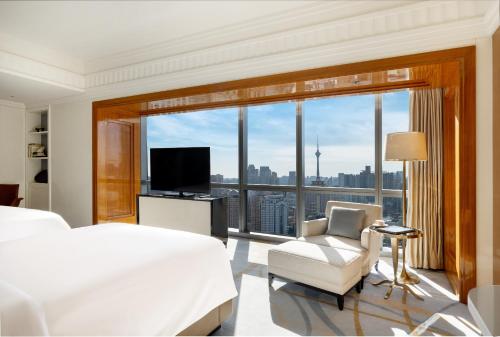 Four Seasons Twin Room  room in Four Seasons Hotel Tianjin
