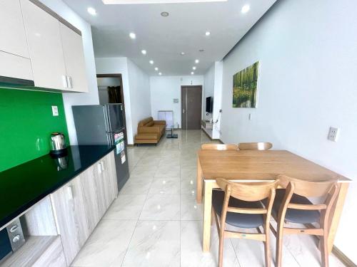 Two-Bedroom Apartment with Partial Ocean View image 10