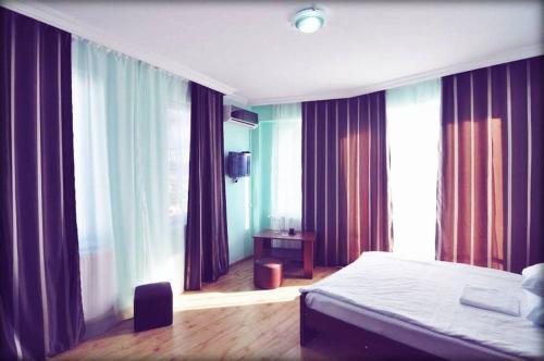 Hotel Nina