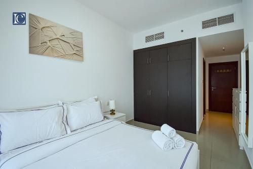 Cozy 1Bed Apartment in N2 Lakepoint Tower JLT - image 13
