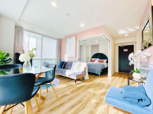 Tasteful Luxury Modern 2BR with Aircon in the City Next to Albert Park, Auckland (photo 2)