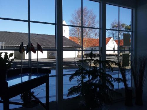 Hals Hotel - main image