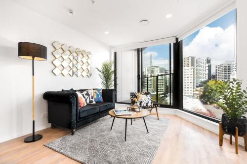 Luxury Parkside Living on Queen St with AC Pool & Gym, Auckland (photo 7)