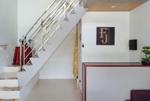 Lobby, RedDoorz @ FJ Hotel Tubungan Iloilo near Miagao Church