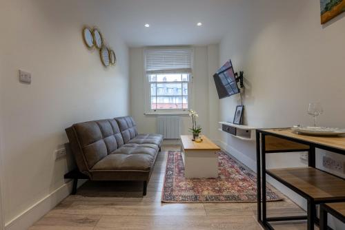 1 double bed, 1 sofa bed