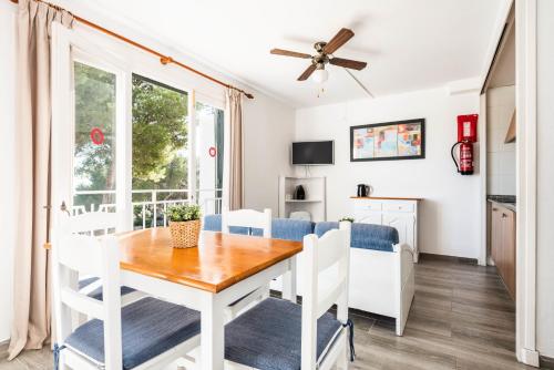 Apartamentos Alta Galdana - image 13