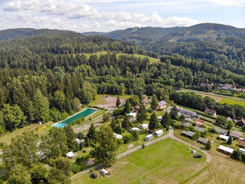 Campingplatz am Waldbad in Breitenbach, Deutschland