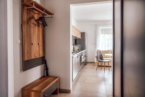 Pusszantalak Paloznak in ปาลอซนัก