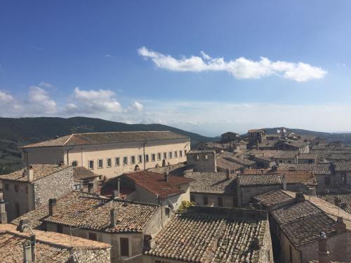 La Corte Di Alice