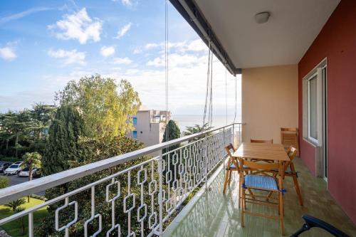Pleiadi - Two bedroom apartment with terrace, Sanremo (foto 7)