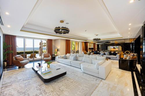 Lux 5-BR Villa With Ocean View - Palm Jumeriah - image 11