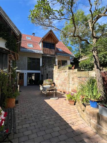 外部景觀, Ferienwohnung in den Dorfwiesen in 格爾斯費爾德/羅恩