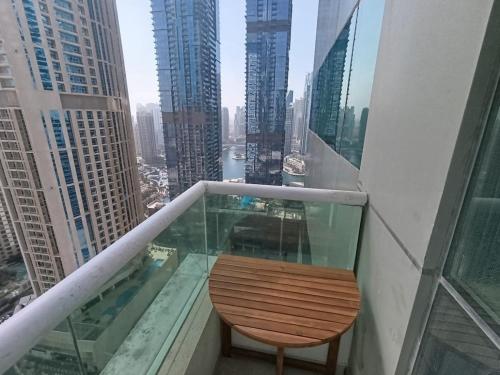 In the heart of Dubai, Dubái