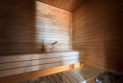 2ndhomes 142 Sqm Top Floor 4 and 1 Room Apartments With Sauna And Balcony in the Center of Helsinki, Helsinky (fotografie 10)