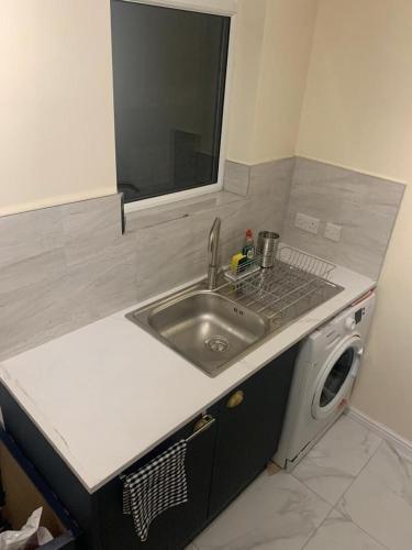 Three-Bedroom House image 10