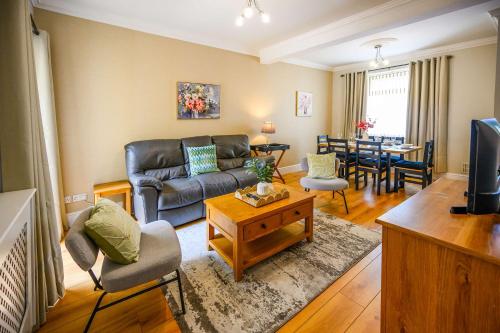 Létesítmények, Heritage Cottage In Stunning Rhondda Valley With Amazing Views By STAE-Homes in Cymmer