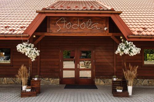 Étterem, Centrum Aktywnego Wypoczynku Borek in Rzezawa