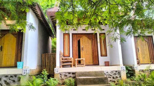 Diki Bungalows, Kuta Lombok