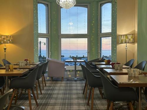 Ellan Vannin Hotel in Douglas