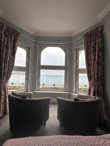 Ellan Vannin Hotel in Douglas