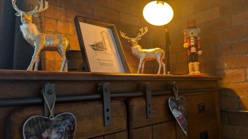 Staycation York at 62A Cocoa Suites - Tap to explore photos