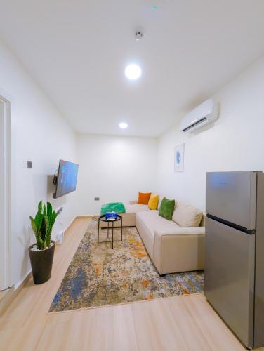 One-Bedroom Apartment with Balcony image 5