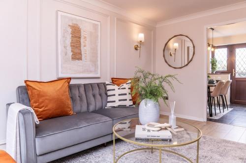 Stunning 2 bed house near Solihull for LONG STAYS - 10 mins from NEC HS2 BHX, Бирмингем (фото 9)