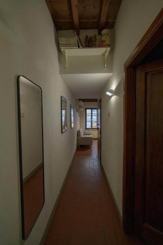 Traditional Florentine 1BR apt - image 10
