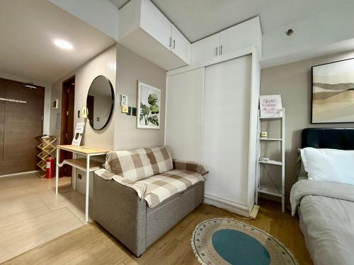 Urban Oasis Studio at Monte Carlo Residenze, Sta Lucia Mall, Manila (fotografie 7)
