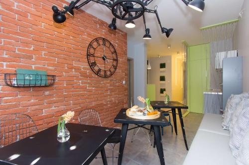 B&B Vibe - image 10