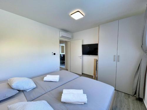 Apartment image 7